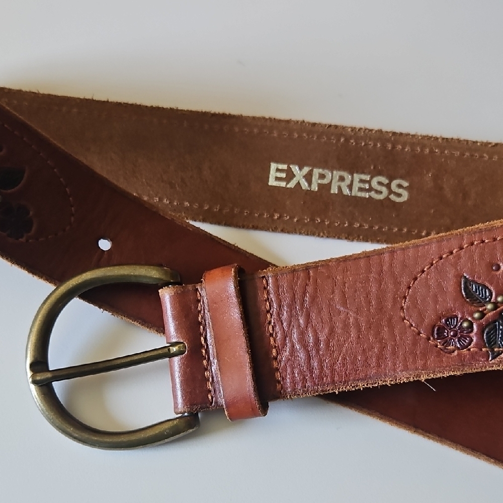 Express Tan Leather Belt with Floral Embroidery - Picture 4 of 13